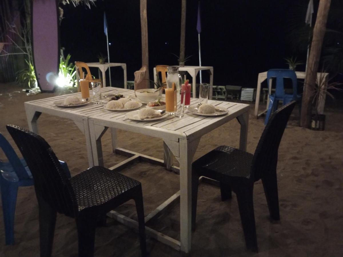 Zhaya'S Beach & Cottages Ель-Нідо Екстер'єр фото